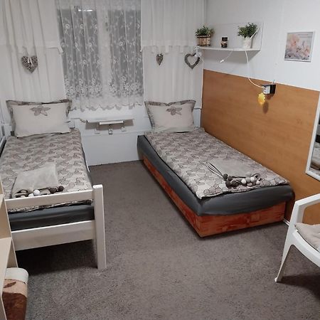 Chatka Pod Javorovym Trinec Exteriör bild