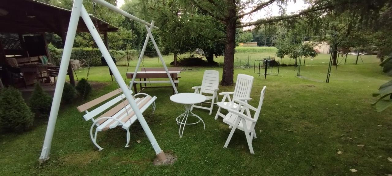 Chatka Pod Javorovym Trinec Exteriör bild
